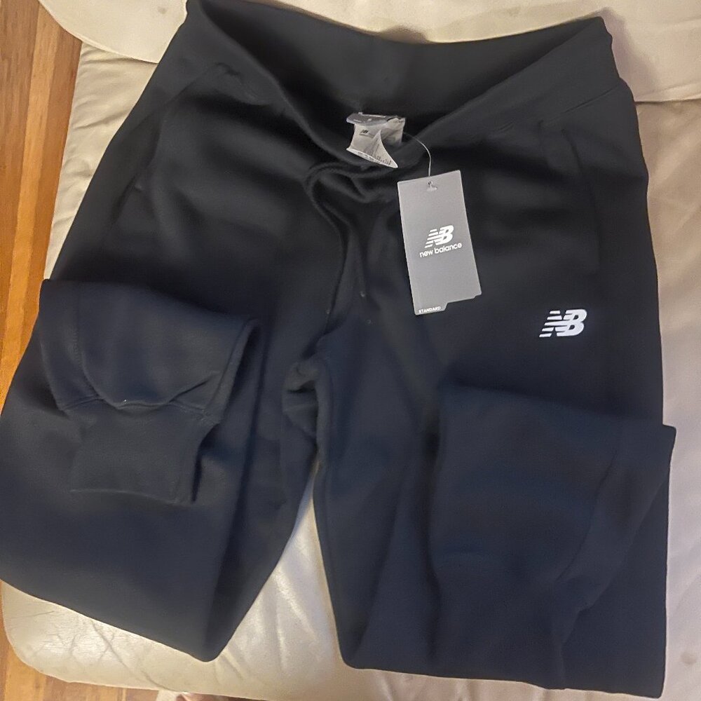 New Balance Core Fleece Sweatpants Womens Black SZ Small NWT